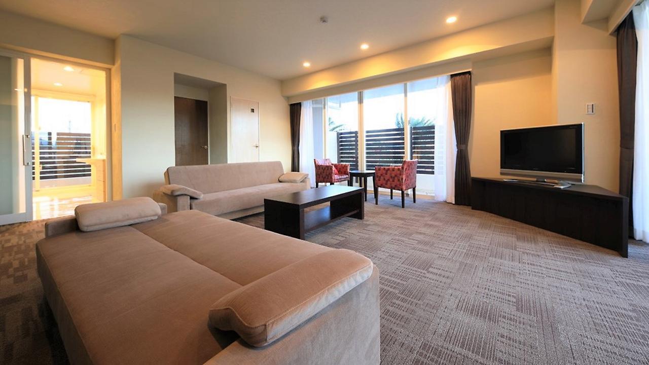 Terrace Garden Mihama Resort Chatan Εξωτερικό φωτογραφία